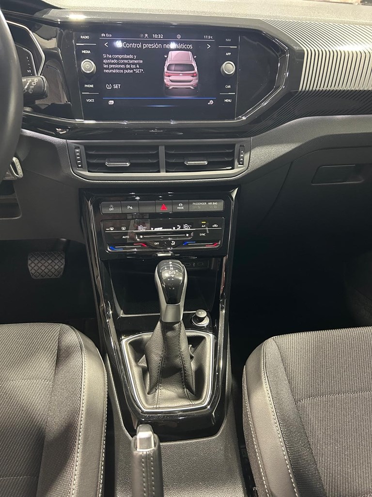 Foto 13 VOLKSWAGEN T-CROSS 1.5 TSI 150CV SPORT DSG7 