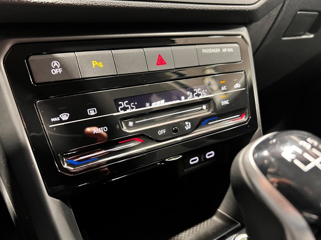 Foto 9 VOLKSWAGEN T-CROSS ADVANCE 1.0 TSI 95CV