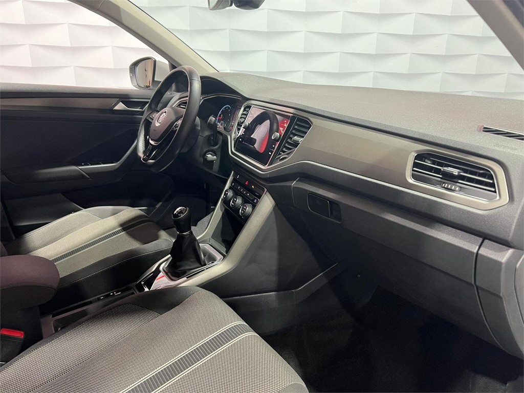 Foto 7 VOLKSWAGEN T-ROC ADVANCE 1.0 TSI 115CV