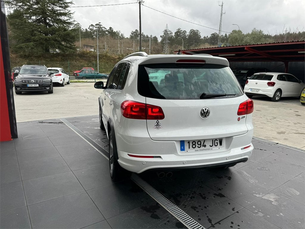 Foto 2 VOLKSWAGEN TIGUAN CITI SCAPE R-LINE 2.0 140CV