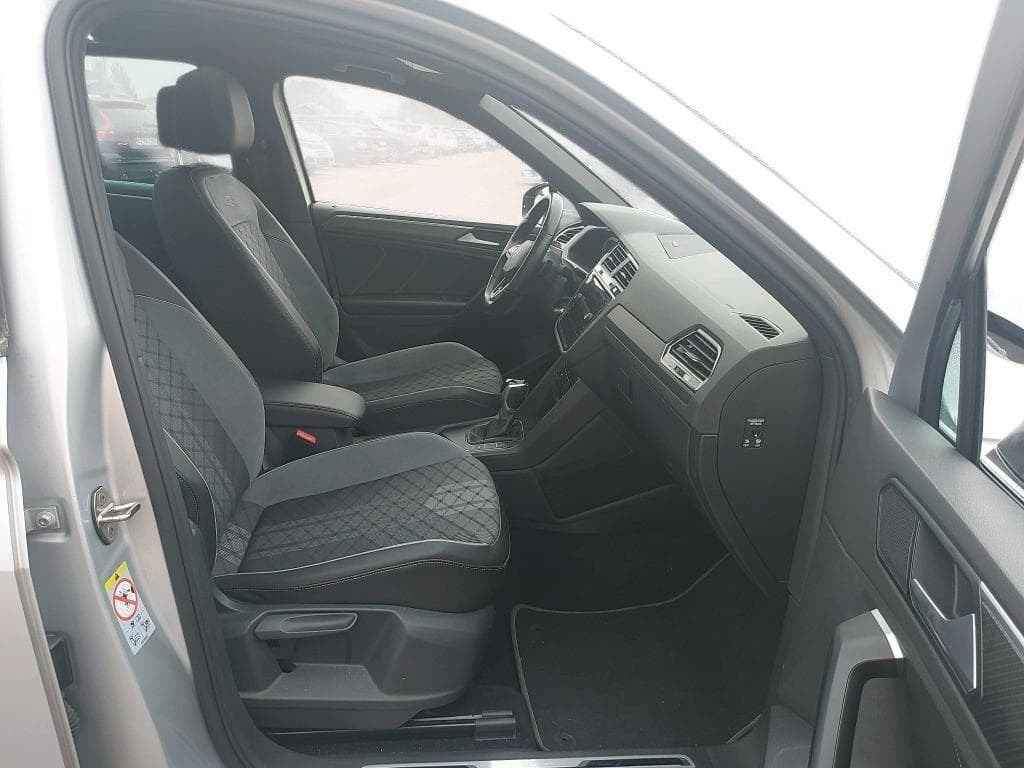Foto 6 VOLKSWAGEN TIGUAN R-LINE 2.0 TDI 150CV DSG