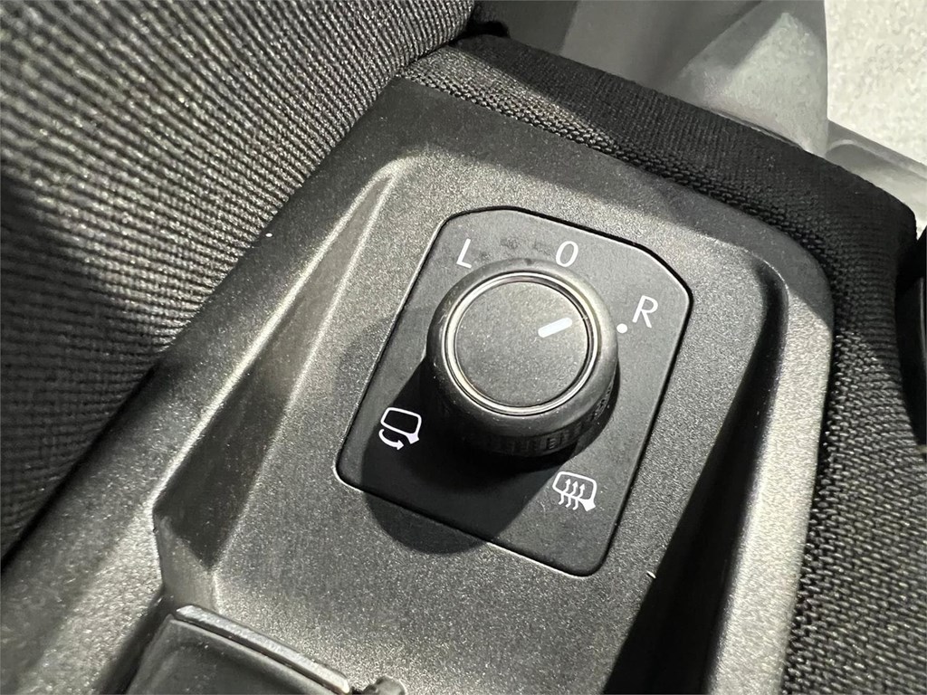 Foto 23 VOLKSWAGEN TOURAN 1.5 150CV