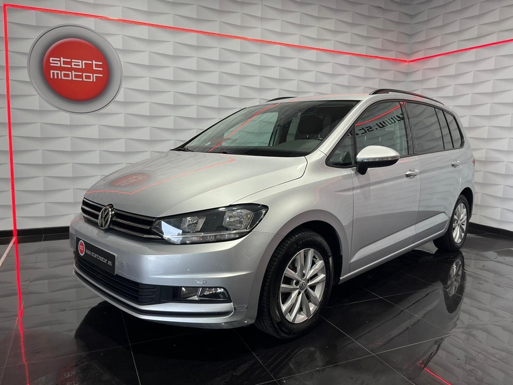 Foto 1 VOLKSWAGEN TOURAN Advance BMT 1.6 TDI 115CV 7 PLAZAS