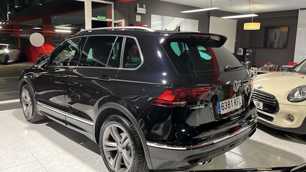 Foto 3 VOLKSWAGWN TIGUAN SPORT BMT 2.0 TDI DSG