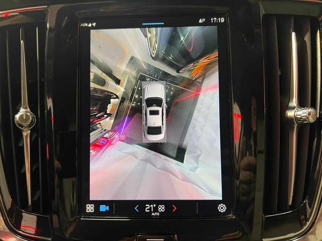 Foto 17 VOLVO S90 2.0 B5 D AWD PLUS  BRIGHT Auto 235CV 