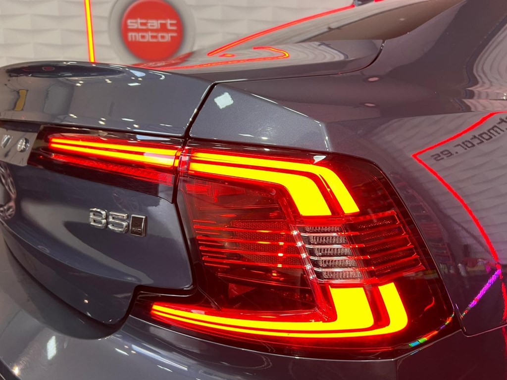 Foto 5 VOLVO S90 2.0 B5 D AWD PLUS  BRIGHT Auto 235CV 