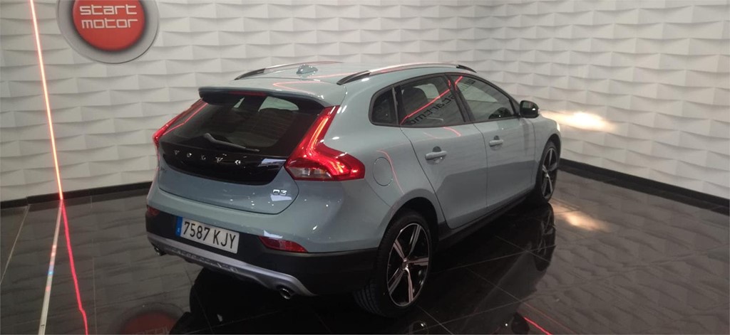 Foto 5 VOLVO V40 Cross Country 2.0 D3