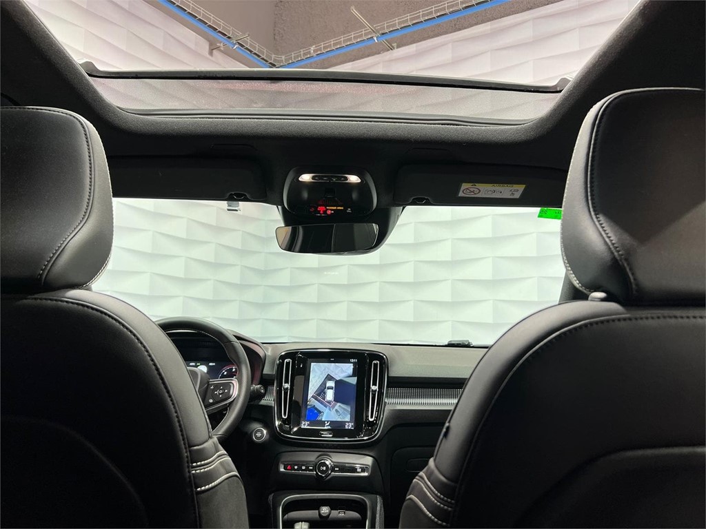Foto 14 VOLVO XC 40 D3 RDESIGN 2.0 150