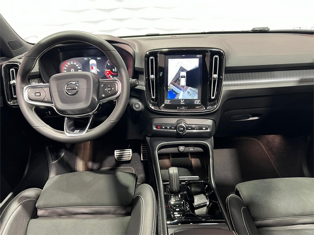 Foto 16 VOLVO XC 40 D3 RDESIGN 2.0 150