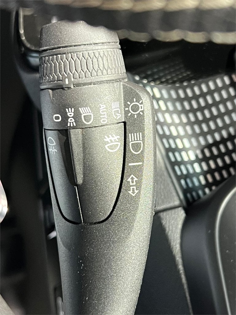 Foto 19 VOLVO XC 40 D3 RDESIGN 2.0 150
