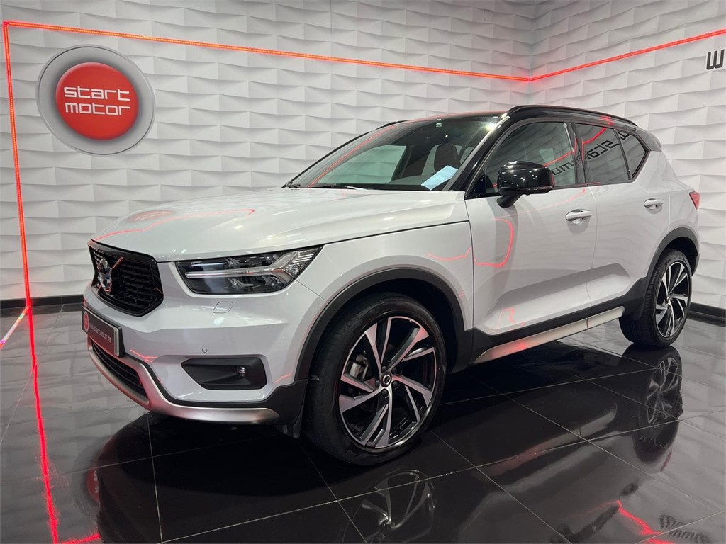 Foto 1 VOLVO XC 40 D3 RDESIGN 2.0 150