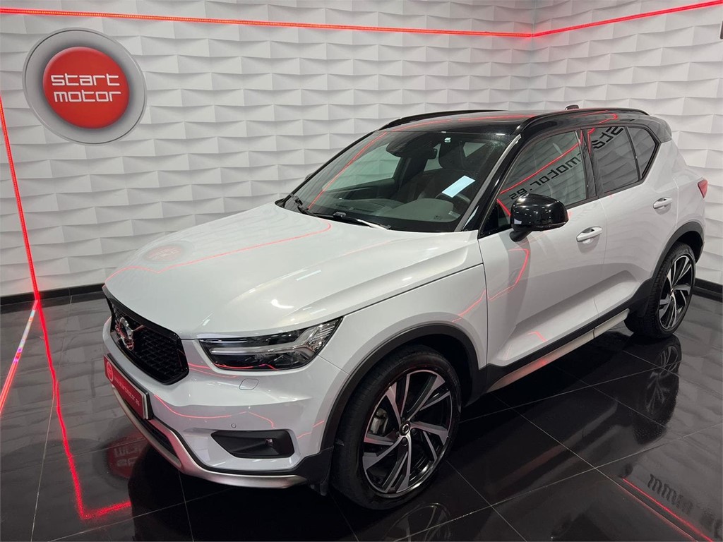 Foto 2 VOLVO XC 40 D3 RDESIGN 2.0 150