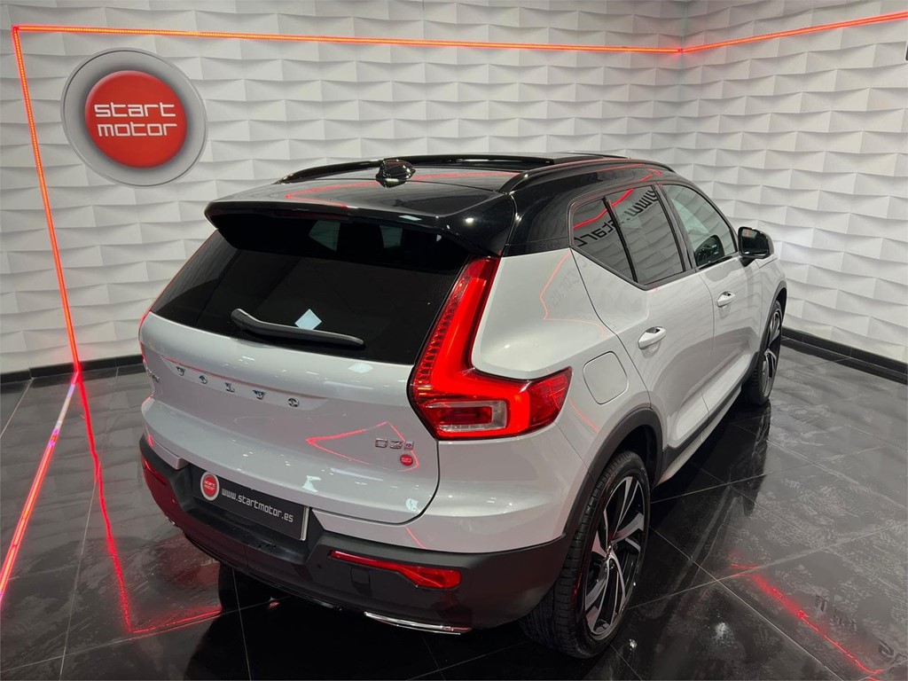 Foto 5 VOLVO XC 40 D3 RDESIGN 2.0 150