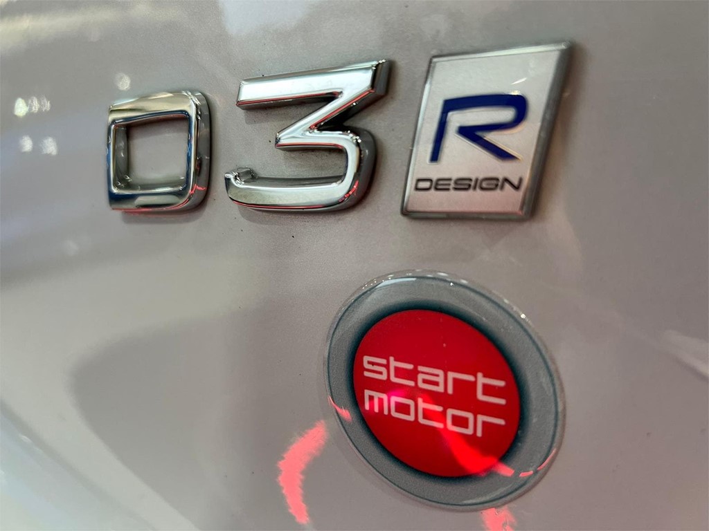 Foto 9 VOLVO XC 40 D3 RDESIGN 2.0 150
