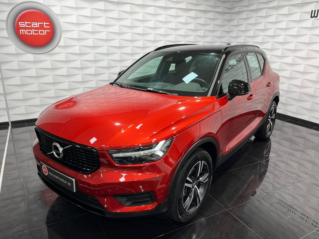 Foto 5 VOLVO XC40 2.0 D4 AWD RDesign 190CV