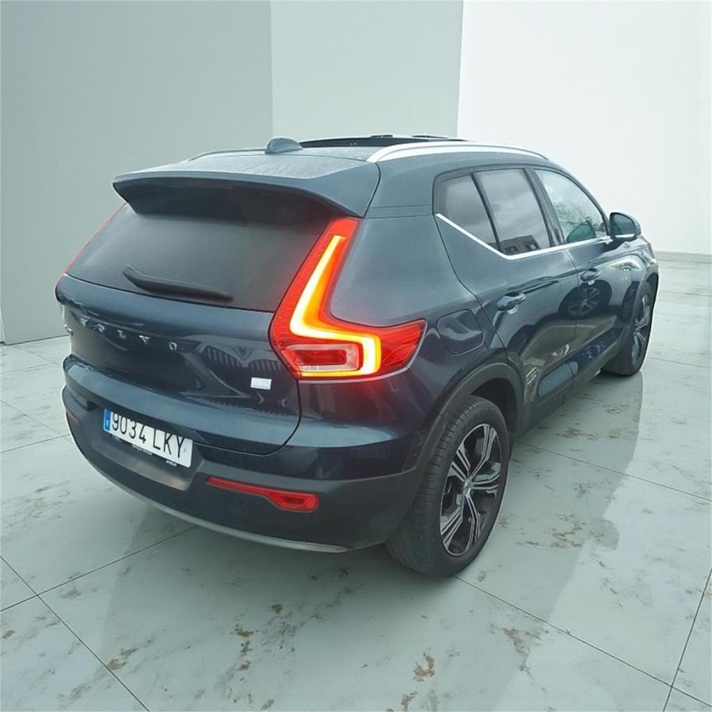 Foto 2 VOLVO XC40 INSCRIPTION 1.5 T5 TWIN RECHARGE