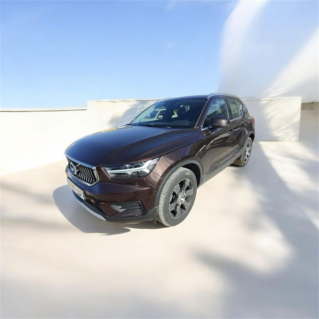 Foto 1 VOLVO XC40 INSCRIPTION 2WD 1.5 T3 165CV AT8
