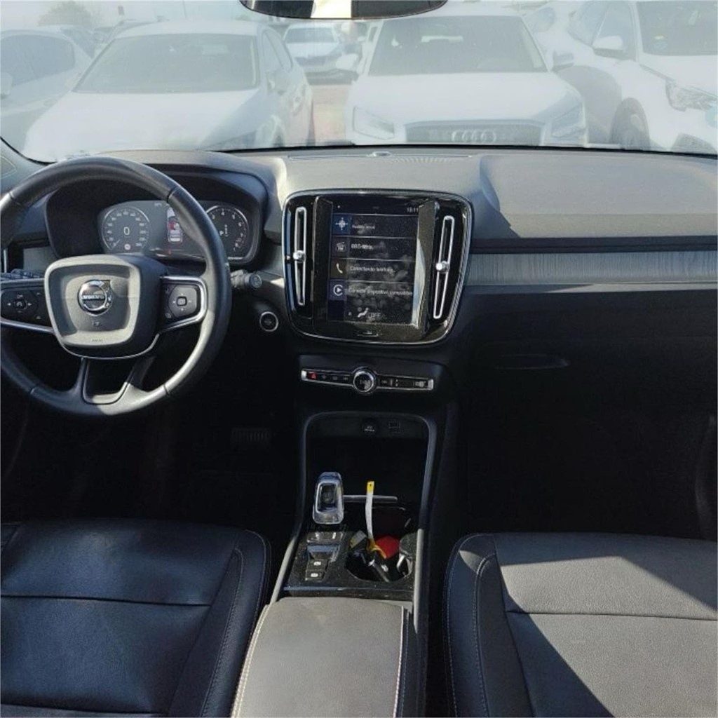 Foto 5 VOLVO XC40 INSCRIPTION 2WD 1.5 T3 165CV AT8