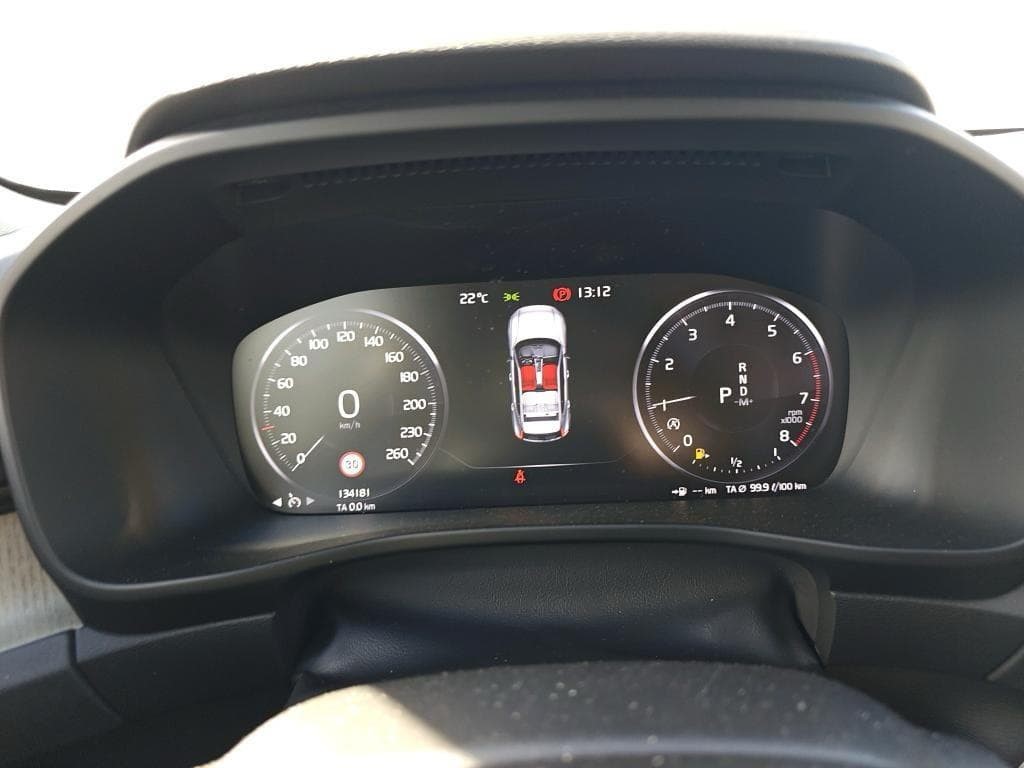 Foto 6 VOLVO XC40 INSCRIPTION 2WD 1.5 T3 165CV AT8