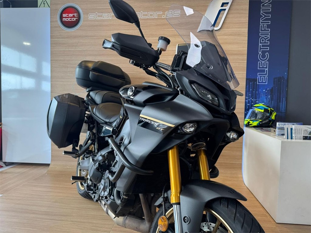 Foto 3 YAMAHA TRACER 9GT PLUS