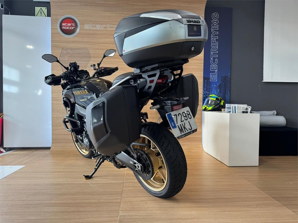 Foto 6 YAMAHA TRACER 9GT PLUS