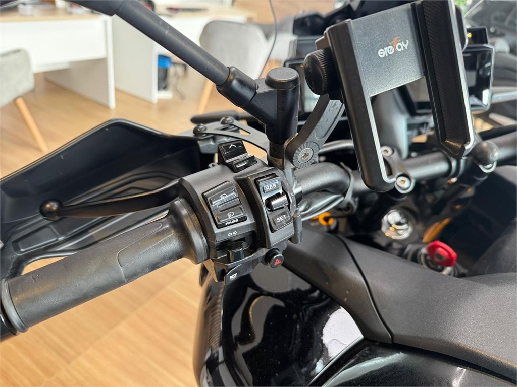 Foto 9 YAMAHA TRACER 9GT PLUS