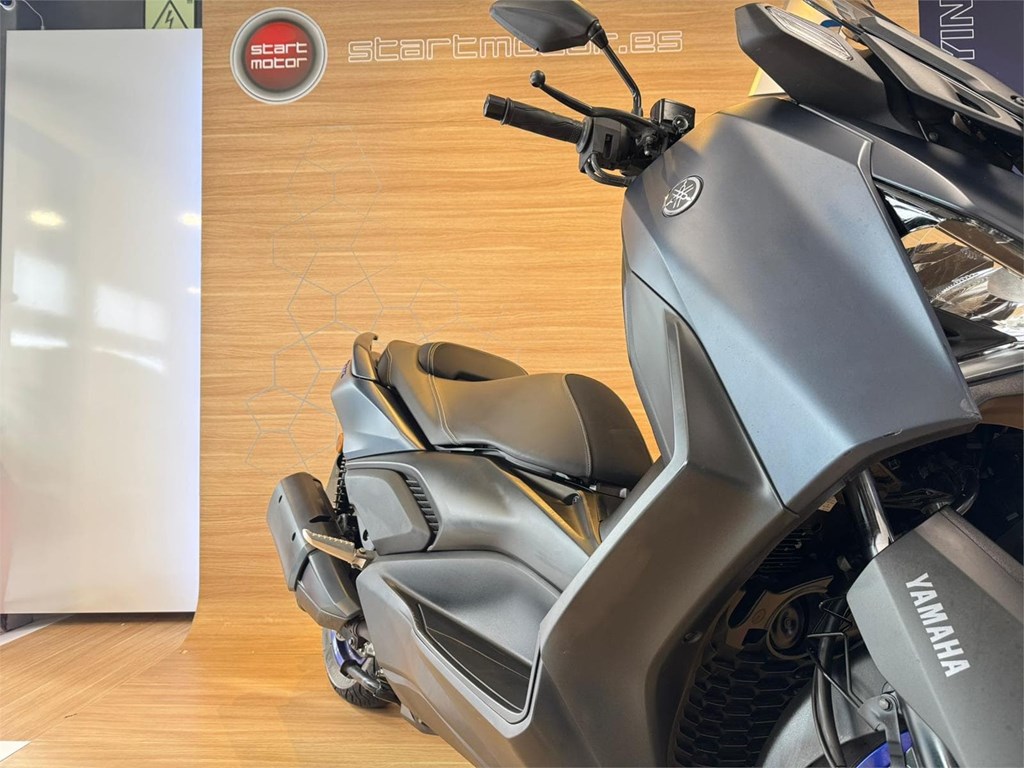 Foto 5 YAMAHA X-MAX 300