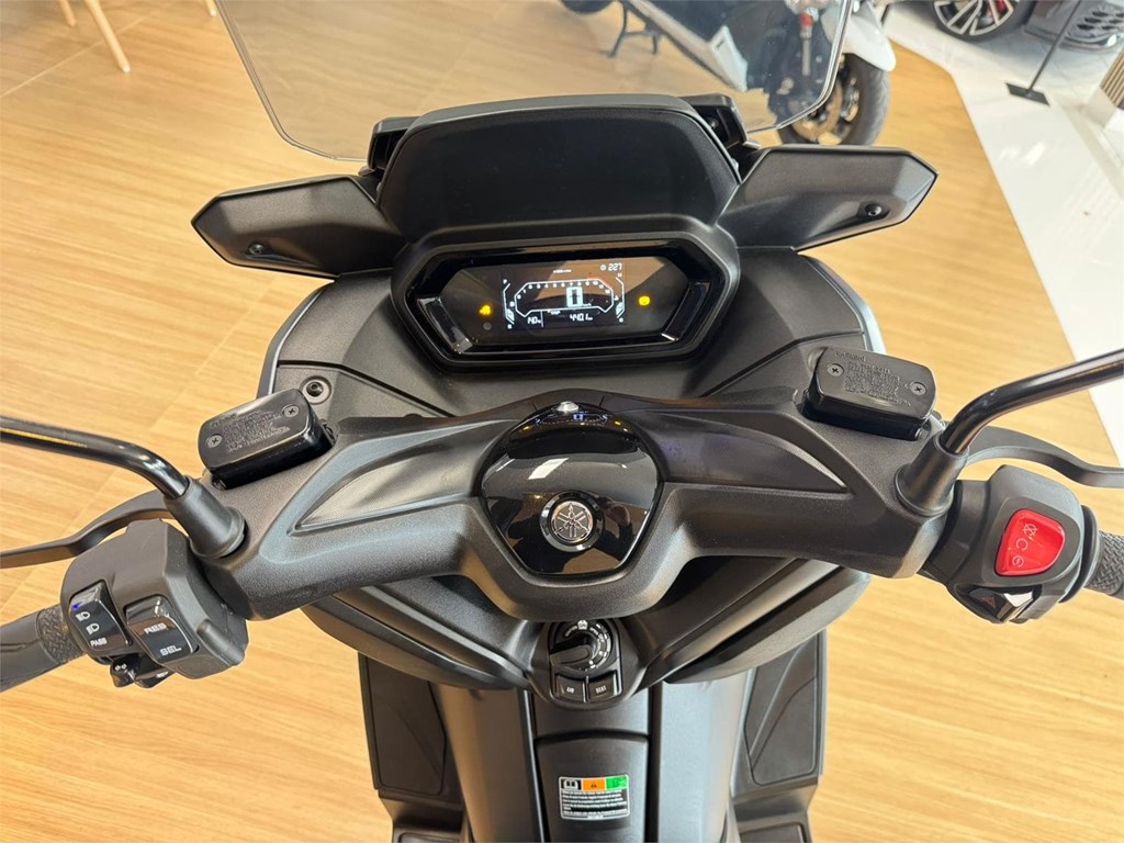 Foto 8 YAMAHA X-MAX 300